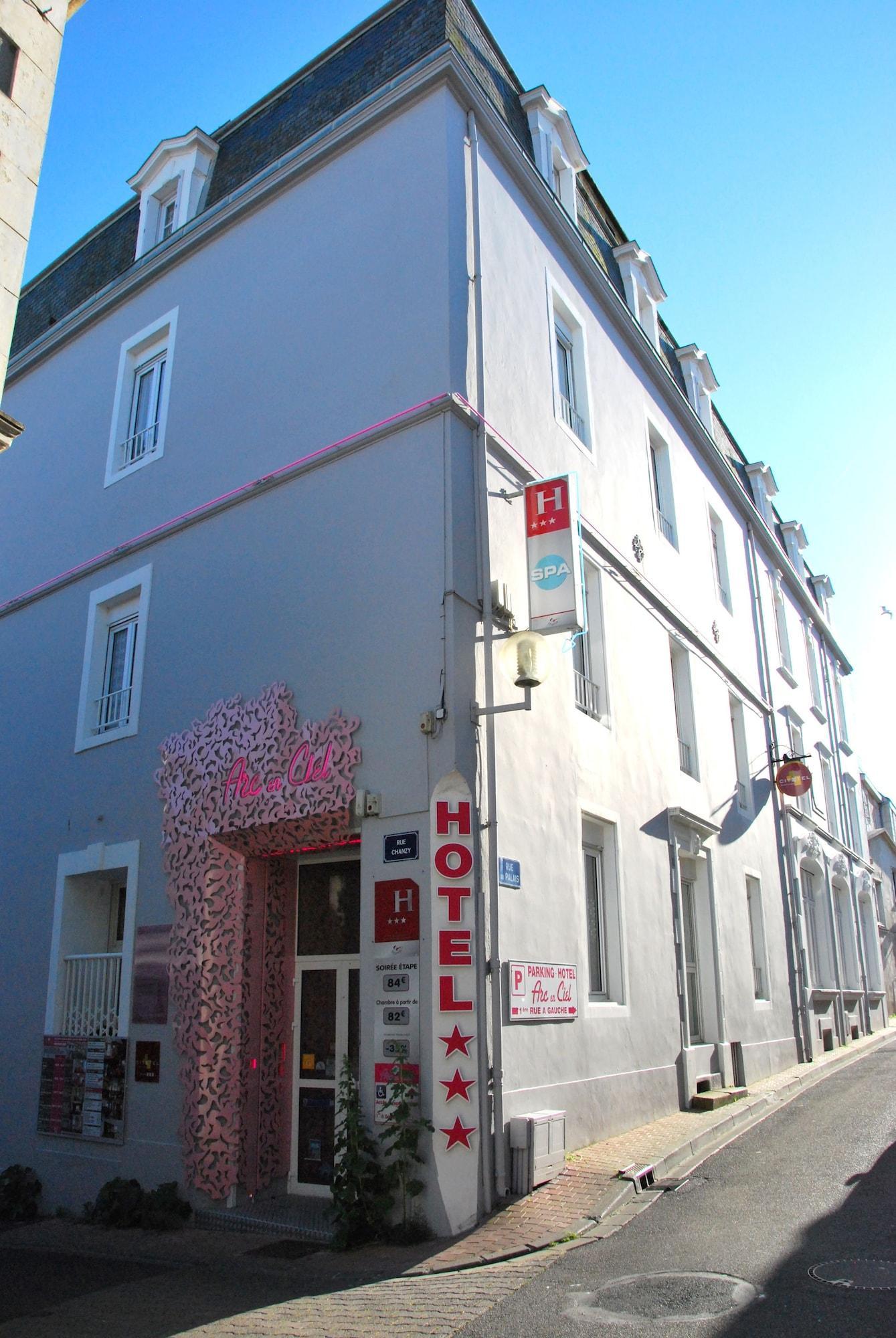 Logis - Hotel Arc En Ciel Et Spa Les Sables D'Olonne Eksteriør bilde