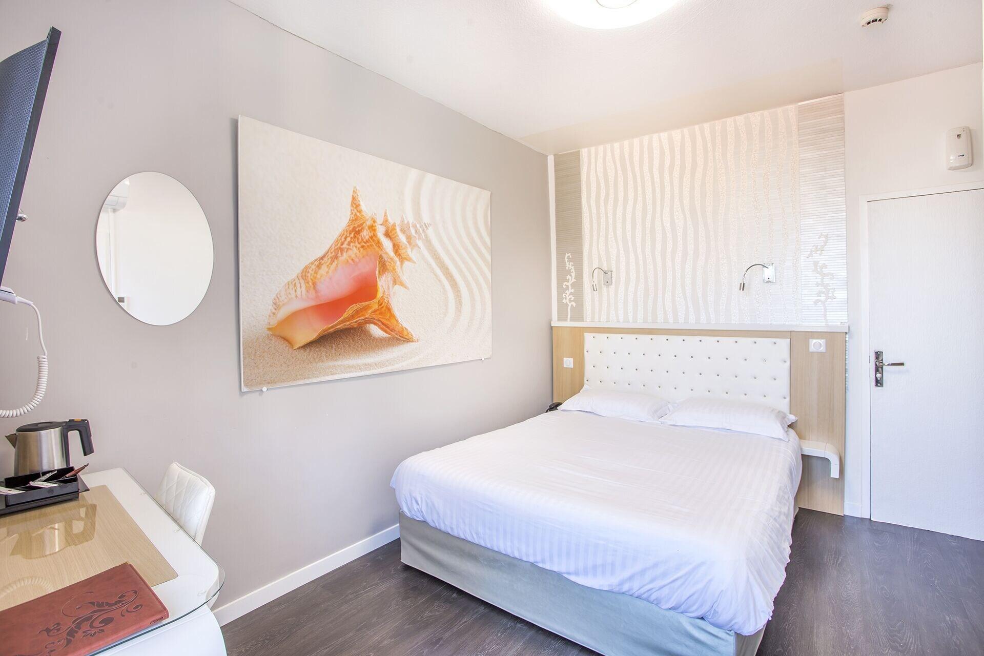 Logis - Hotel Arc En Ciel Et Spa Les Sables D'Olonne Eksteriør bilde