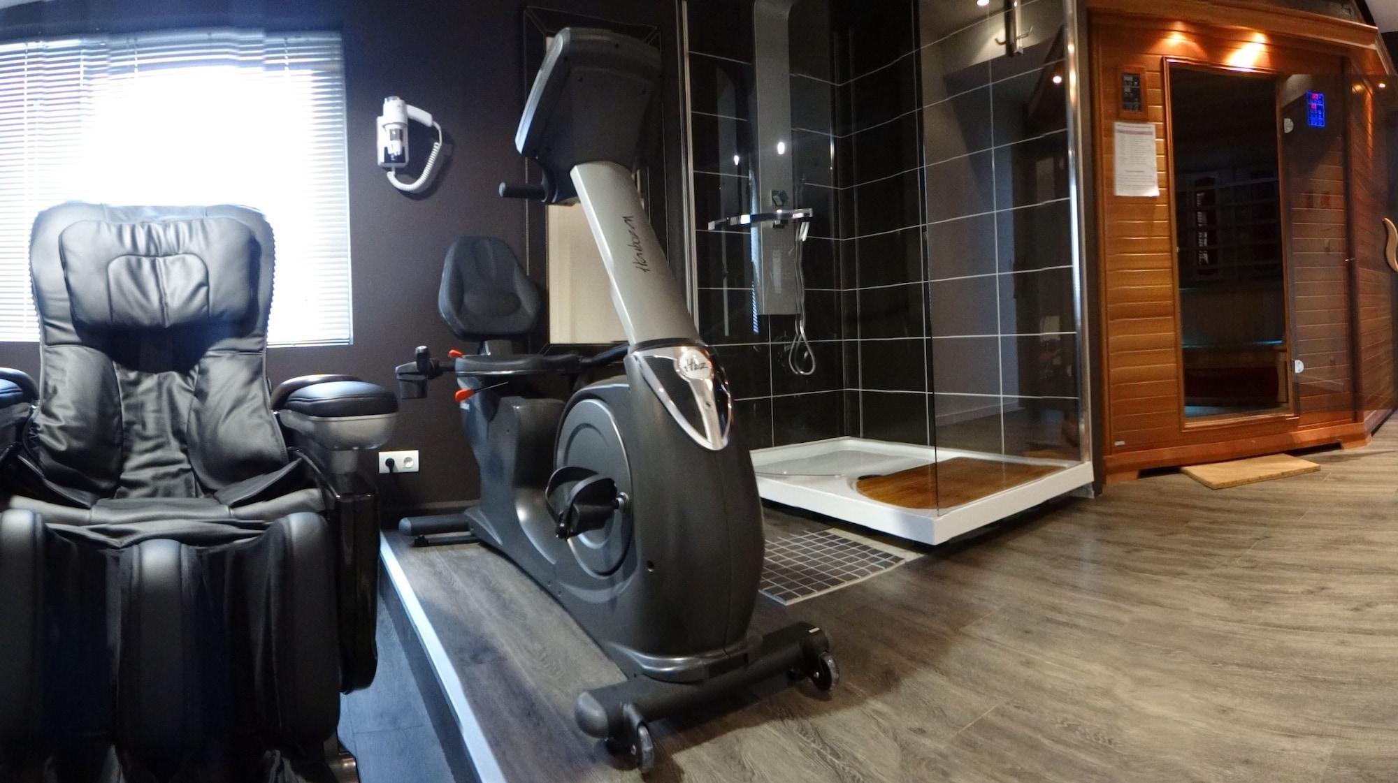 Logis - Hotel Arc En Ciel Et Spa Les Sables D'Olonne Eksteriør bilde
