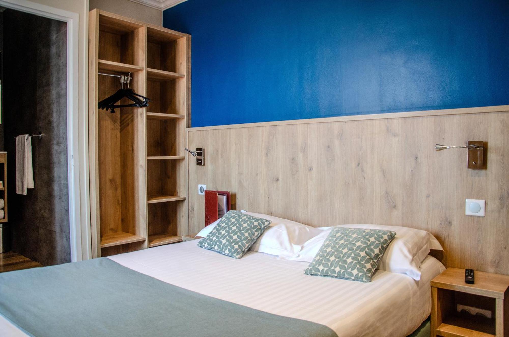 Logis - Hotel Arc En Ciel Et Spa Les Sables D'Olonne Rom bilde