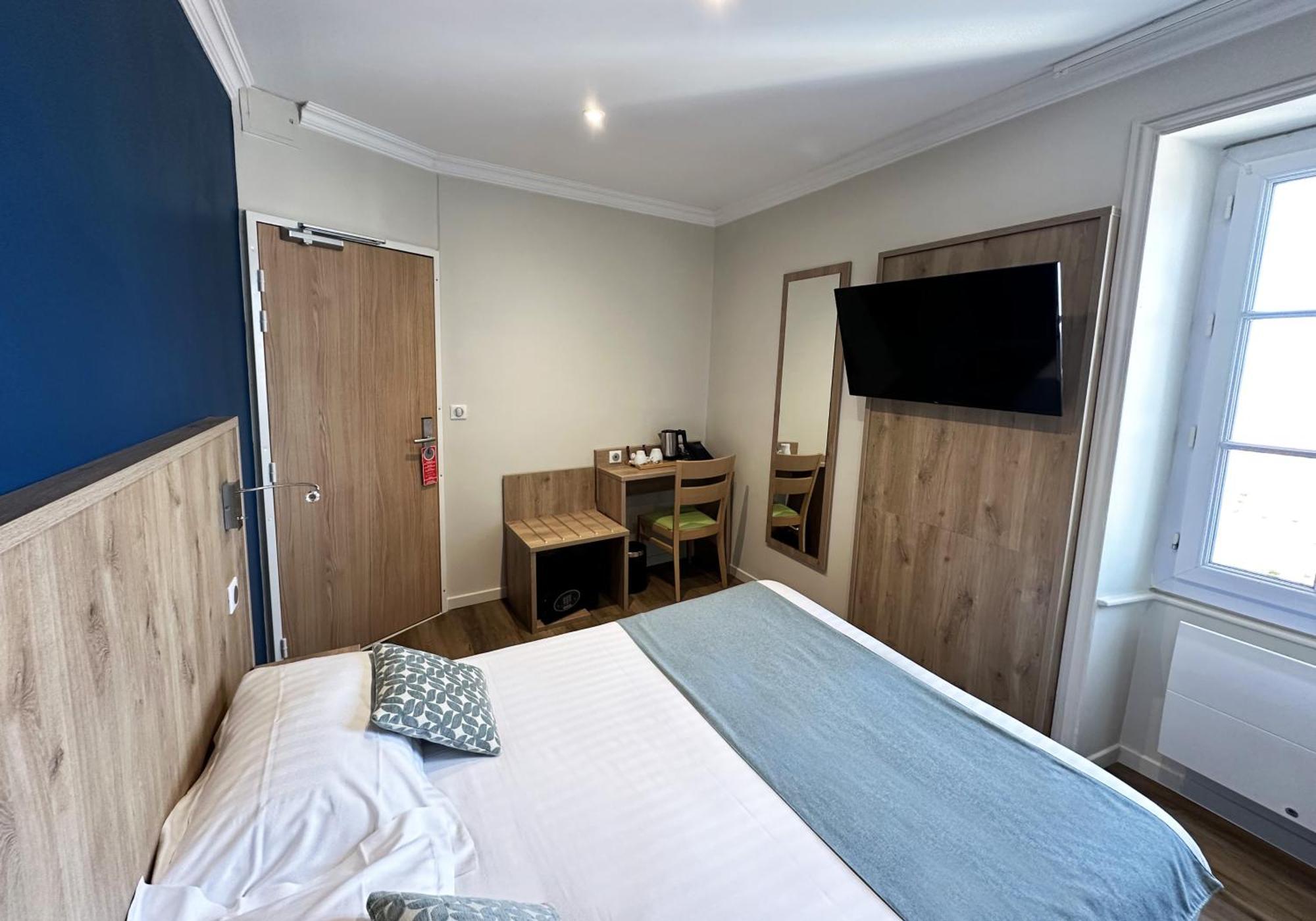 Logis - Hotel Arc En Ciel Et Spa Les Sables D'Olonne Rom bilde