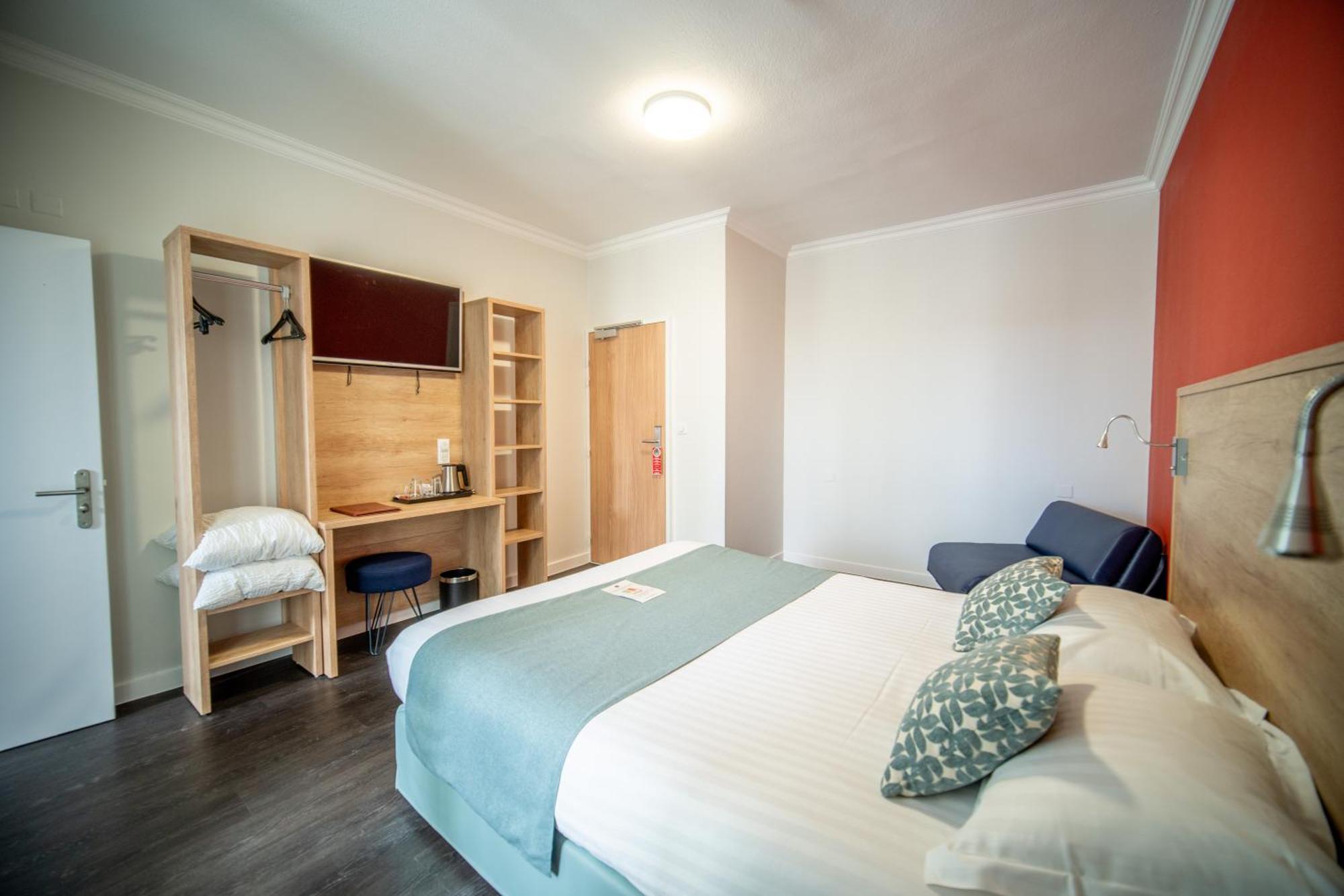 Logis - Hotel Arc En Ciel Et Spa Les Sables D'Olonne Rom bilde